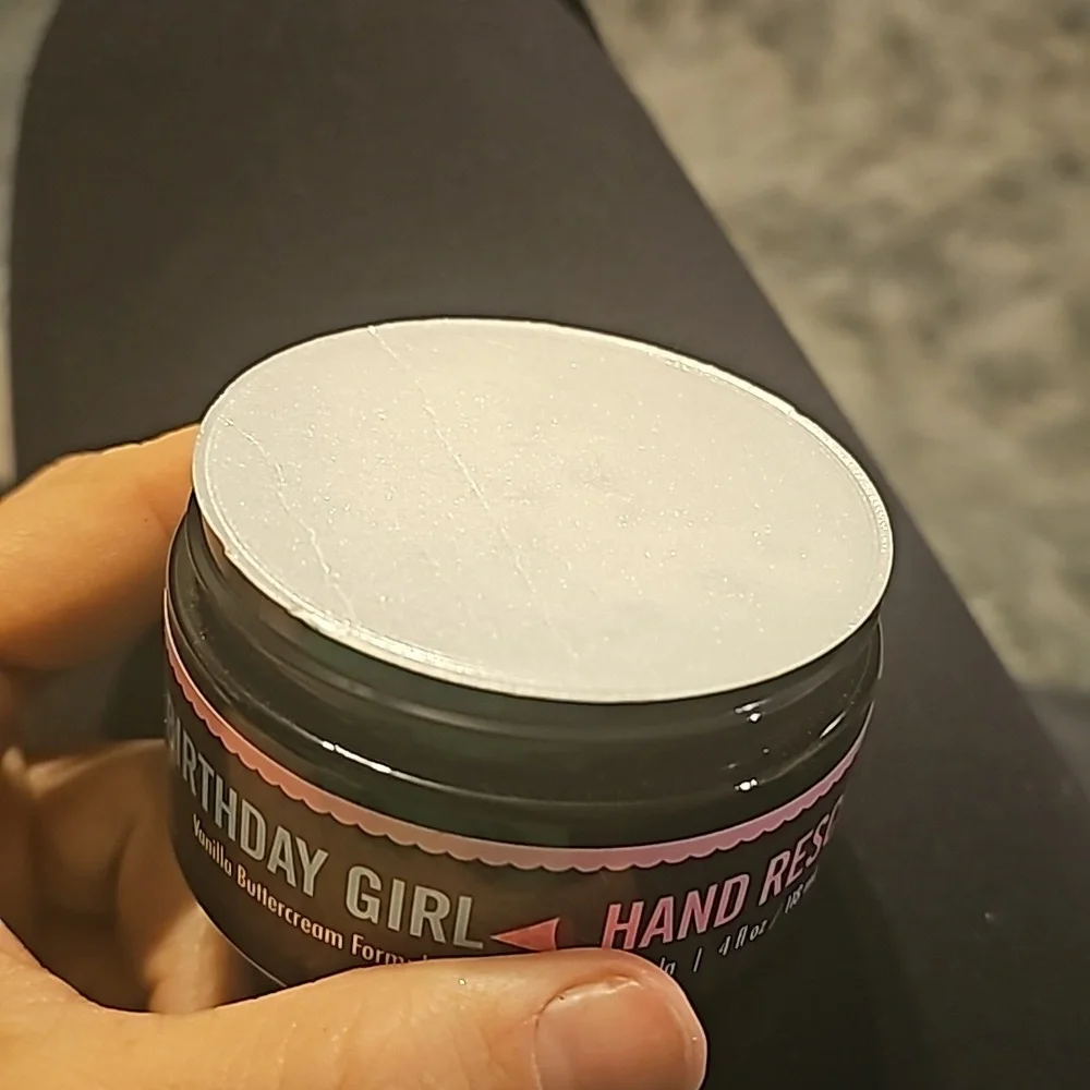 WALTON WOOD FARM- Birthday Girl Hand Rescue Creme!! Nwts